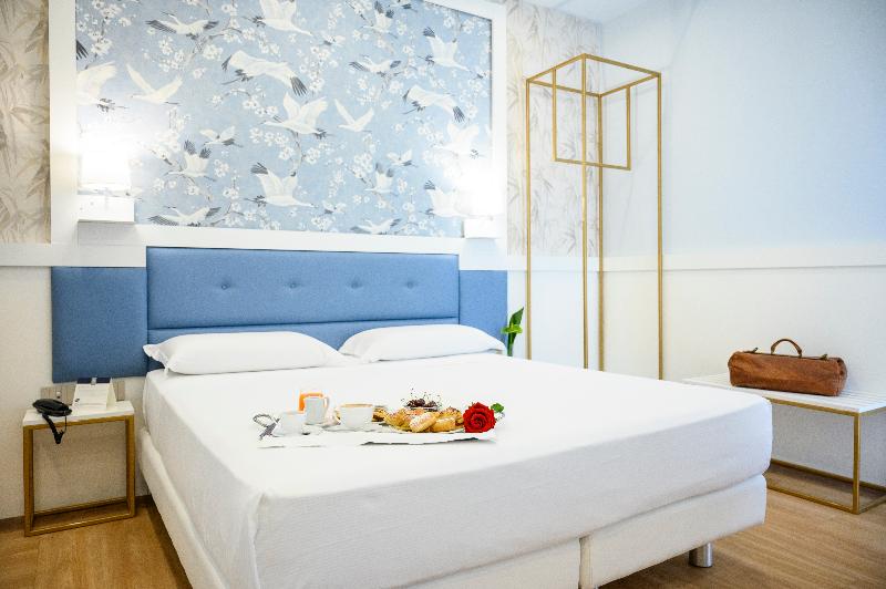 Номер Deluxe, Palace