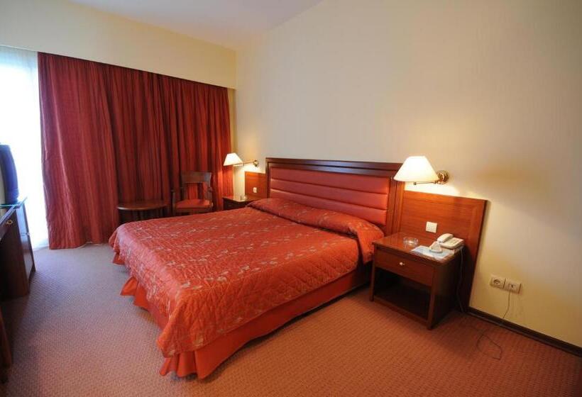 חדר סטנדרט, Paliria