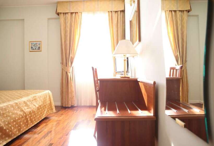 اتاق استاندارد, San Michele