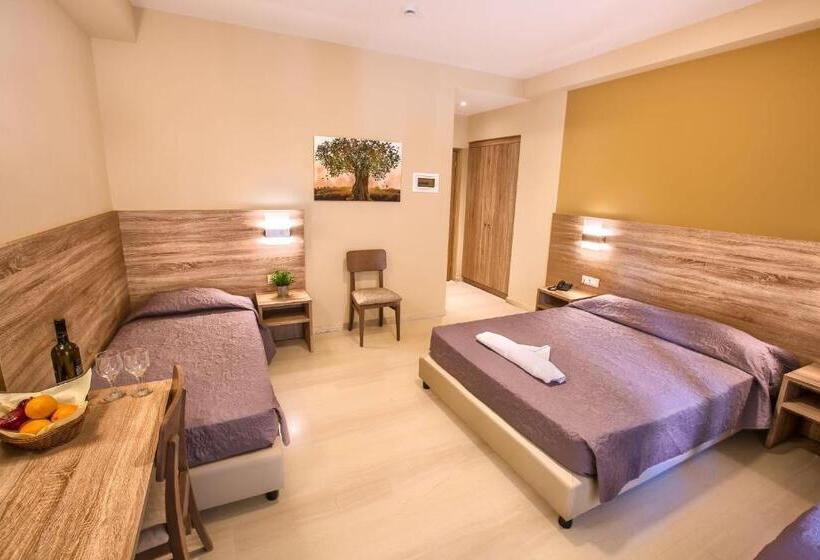 חדר משפחתי, Sofia