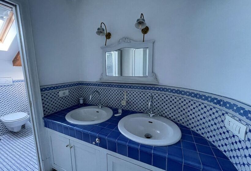 חדר סטנדרט, The Secret Garden Relais