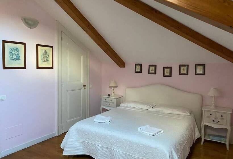 Номер Стандарт, The Secret Garden Relais
