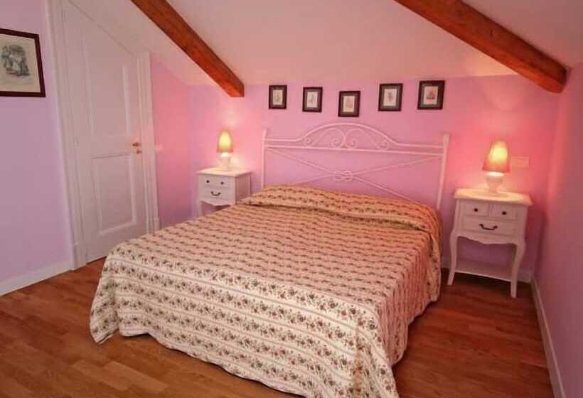 חדר סטנדרט, The Secret Garden Relais