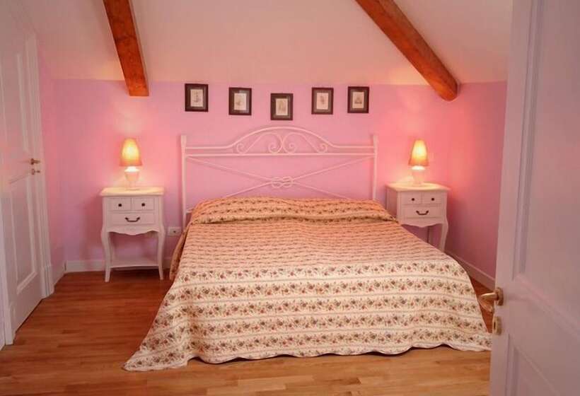 חדר סטנדרט, The Secret Garden Relais