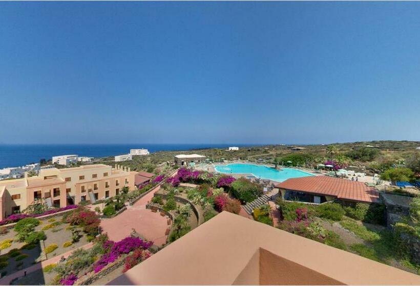 ジュニアスイート, Suvaki Resort