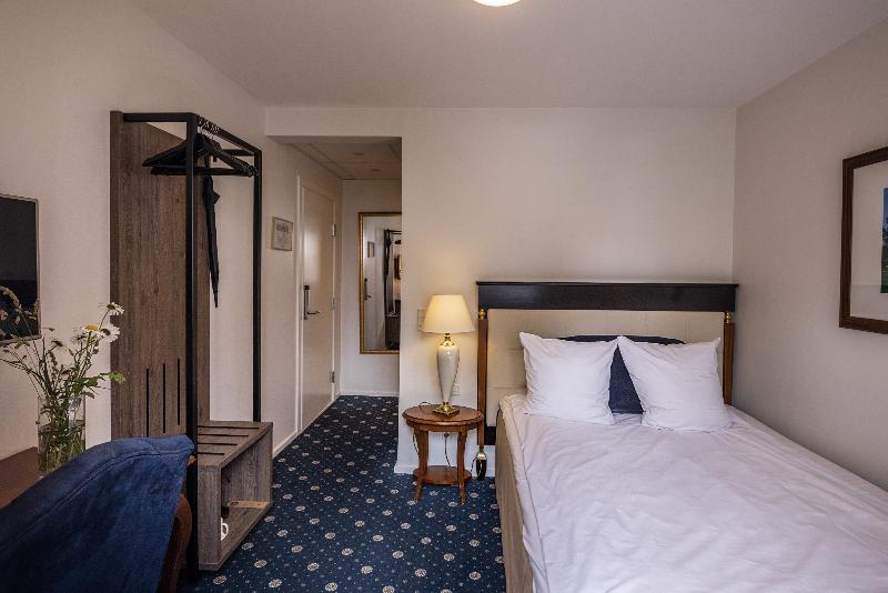 デラックスルーム, Suvaki Resort