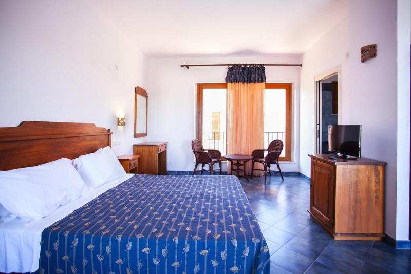 ジュニアスイート, Suvaki Resort