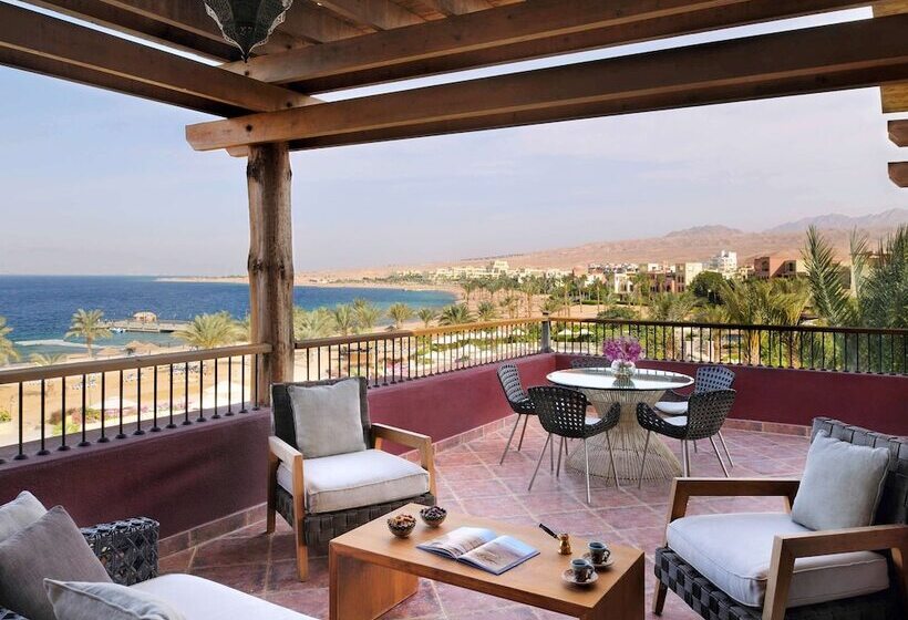 سوییت با چشم‌انداز دریا, Movenpick Resort & Spa Tala Bay Aqaba