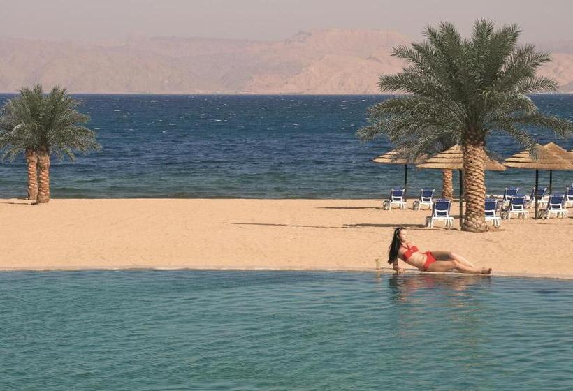 اتاق سوپریور خانوادگی با چشمانداز دریا, Movenpick Resort & Spa Tala Bay Aqaba