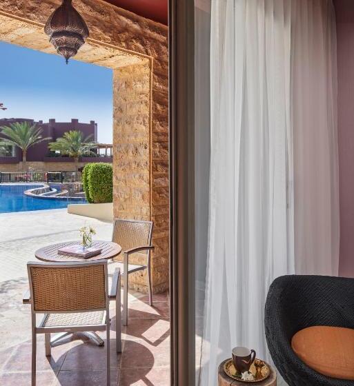 اتاق سوپریور خانوادگی, Movenpick Resort & Spa Tala Bay Aqaba