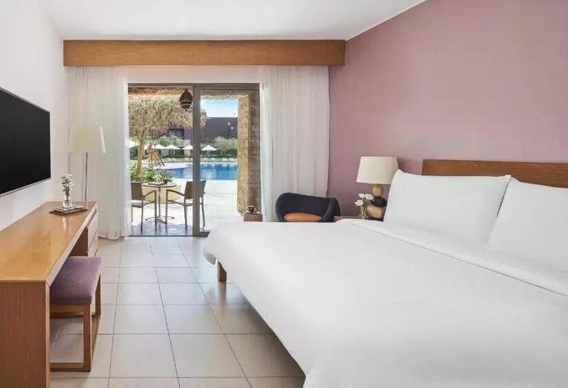 اتاق سوپریور خانوادگی, Movenpick Resort & Spa Tala Bay Aqaba