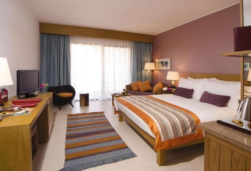 اتاق سوپریور با چشمانداز دریا, Movenpick Resort & Spa Tala Bay Aqaba