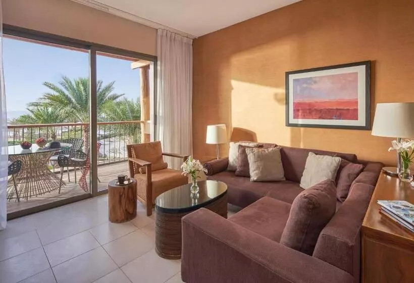 سوئیت با تخت بزرگ, Movenpick Resort & Spa Tala Bay Aqaba