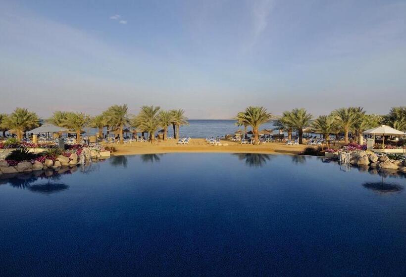 اتاق سوپریور با چشمانداز استخر, Movenpick Resort & Spa Tala Bay Aqaba