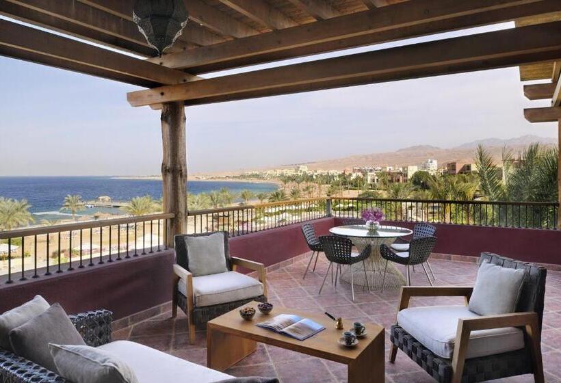 سوییت با چشمانداز دریا, Movenpick Resort & Spa Tala Bay Aqaba
