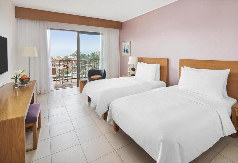 اتاق سوپریور با چشمانداز دریا, Movenpick Resort & Spa Tala Bay Aqaba