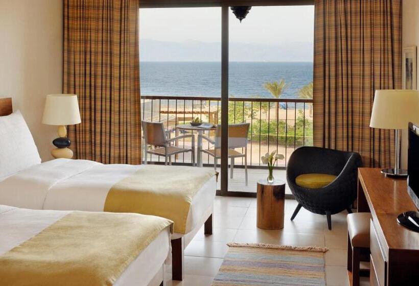 اتاق سوپریور با چشمانداز دریا, Movenpick Resort & Spa Tala Bay Aqaba