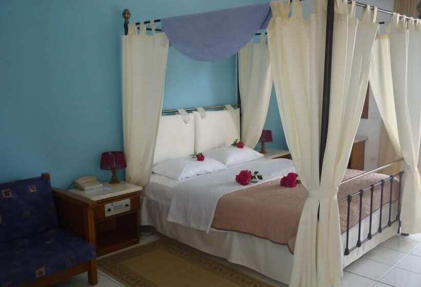 סטודיו סטנדרטי נוף לים, Oasis