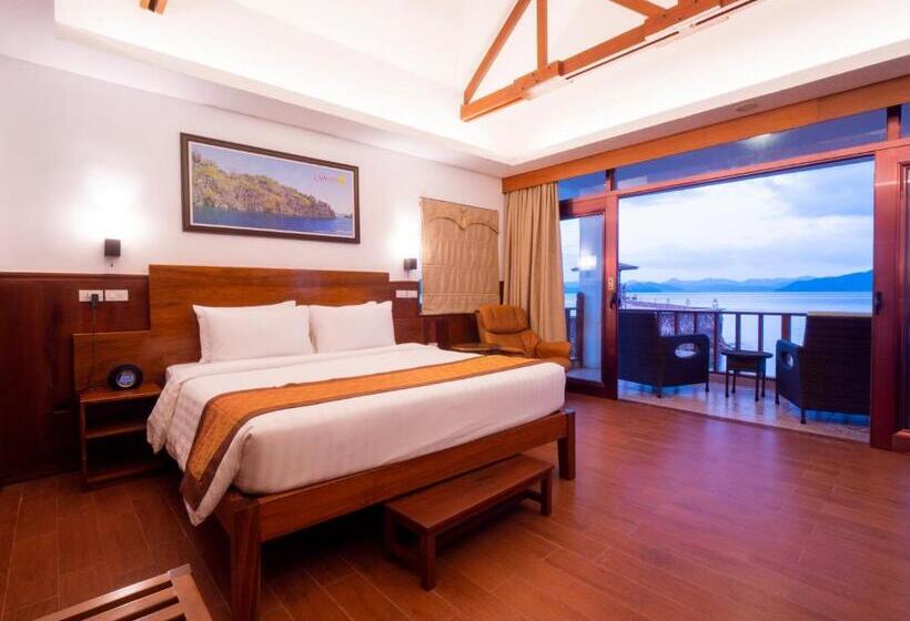 Номер Superior Вид на Море, Sunlight Eco Tourism Island Resort