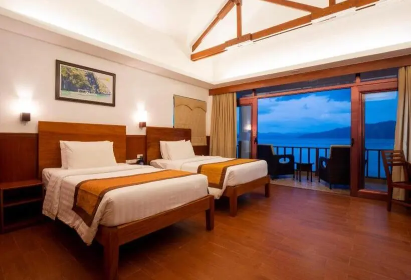 オーシャンビューデラックスルームバルコニー付き, Sunlight Eco Tourism Island Resort