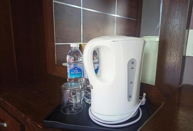 디럭스 룸, Anggerik Garden Hotel   Ag