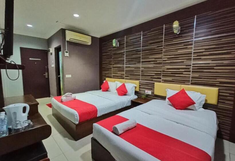 스탠다드 트리플 룸, Anggerik Garden Hotel   Ag