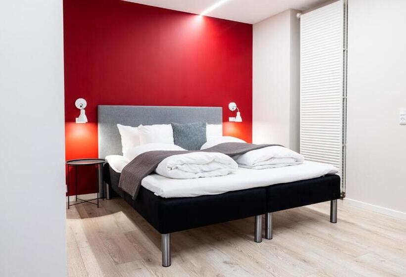 디럭스 룸, Sønderborg Kaserne