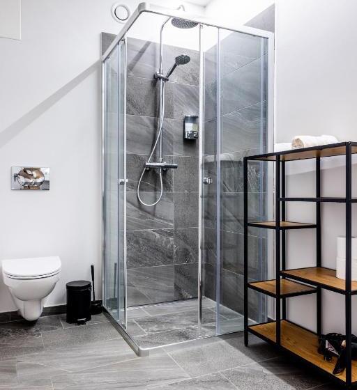 디럭스 룸, Sønderborg Kaserne