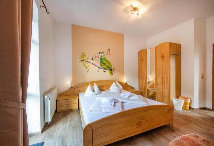 バルコニー付きスタンダードルーム, Pension Bomätscher