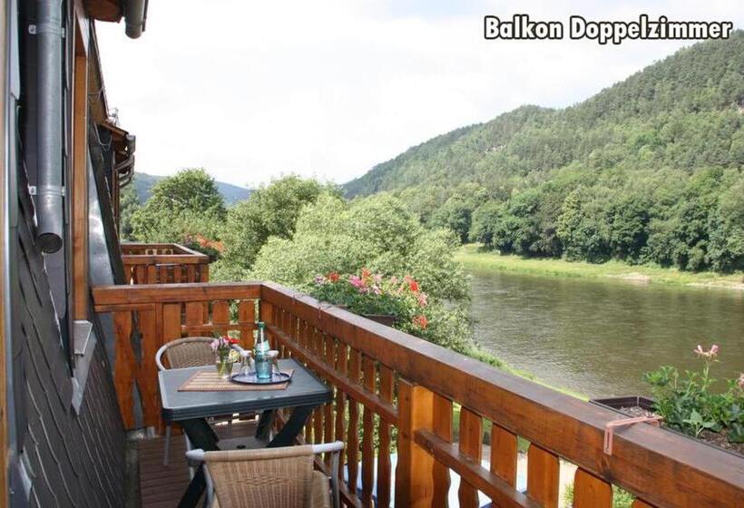 バルコニー付きスタンダードルーム, Pension Bomätscher