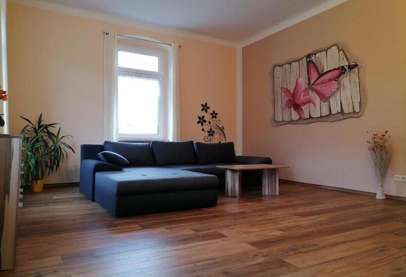 2ベッドルームアパートメント, Pension Bomätscher