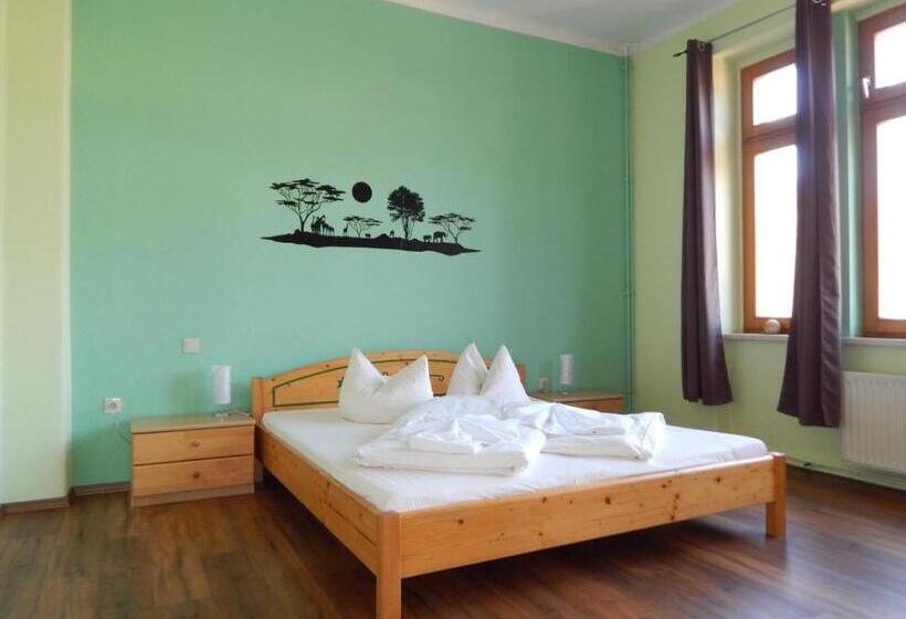 2ベッドルームアパートメント, Pension Bomätscher