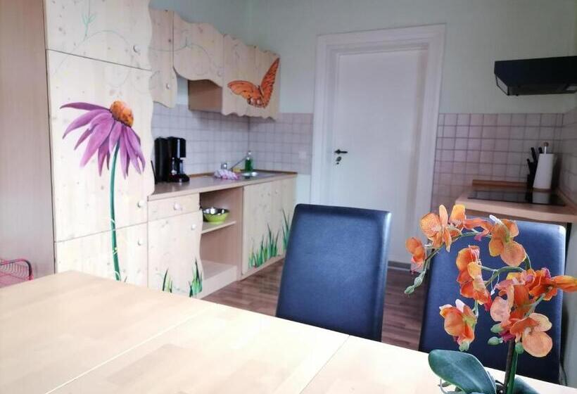 2ベッドルームアパートメント, Pension Bomätscher