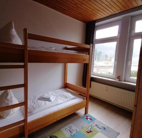 2ベッドルームアパートメント, Pension Bomätscher