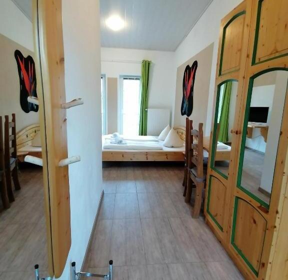 スタンダードルーム, Pension Bomätscher