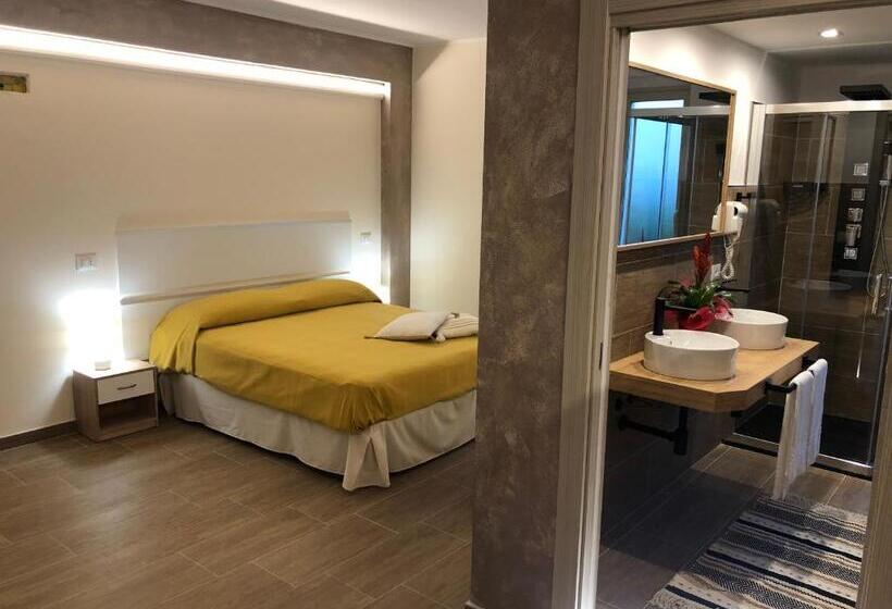 חדר סטנדרט, Donnarosahome