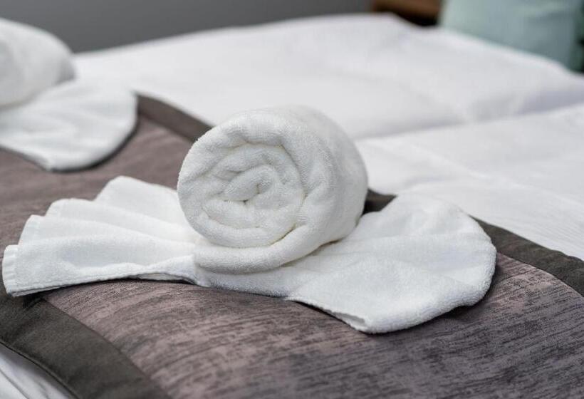 발코니 디럭스 룸, Arany Apartman Miskolc