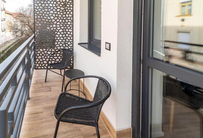 Номер Deluxe с Балконом, Arany Apartman Miskolc