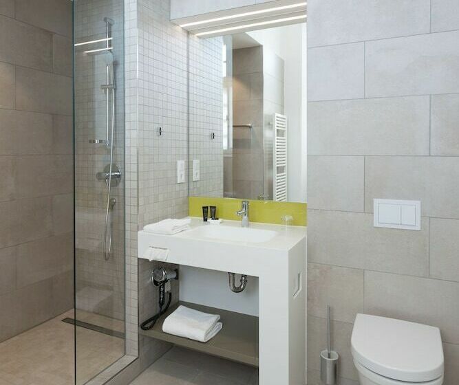 اتاق راحتی یک تخته, Katholisch Soziales Institut