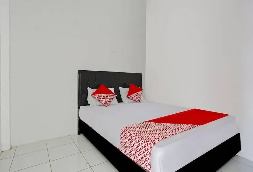 デラックスルーム, Reddoorz Near Bigmall Samarinda 2