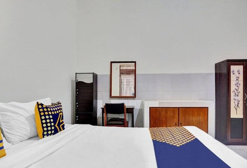 חדר אקונומי, Spot On 90539 Taman Borobudur Guest House Syariah