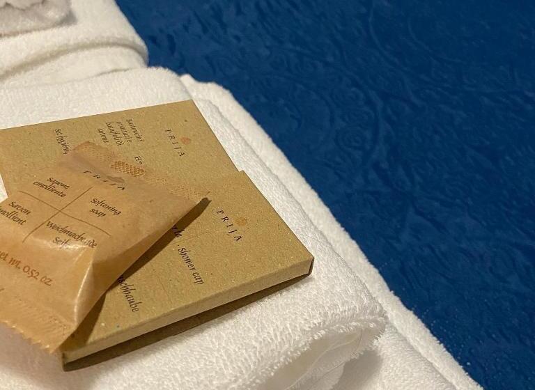 デラックスルーム, B&b Laudato Sii Tropea