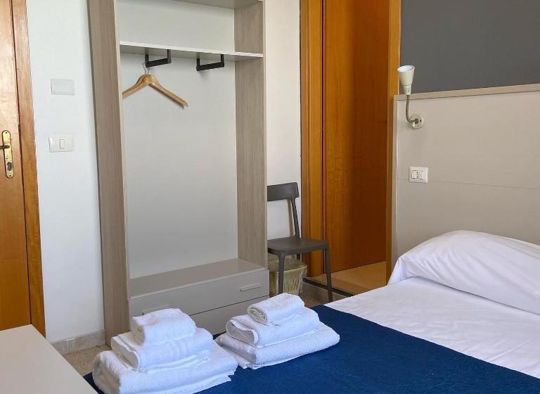 デラックスルーム, B&b Laudato Sii Tropea