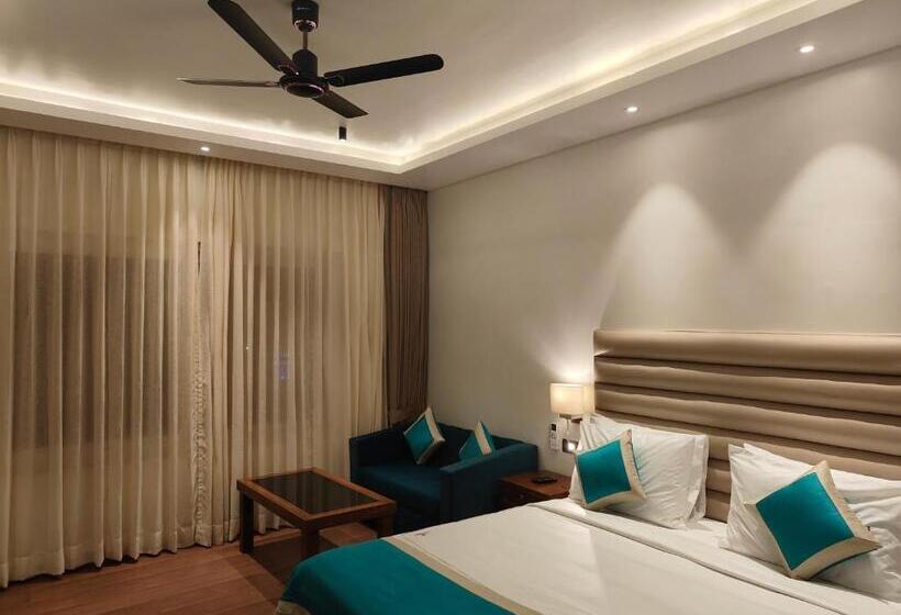 エクゼクティブスイート, Guru Surbhi