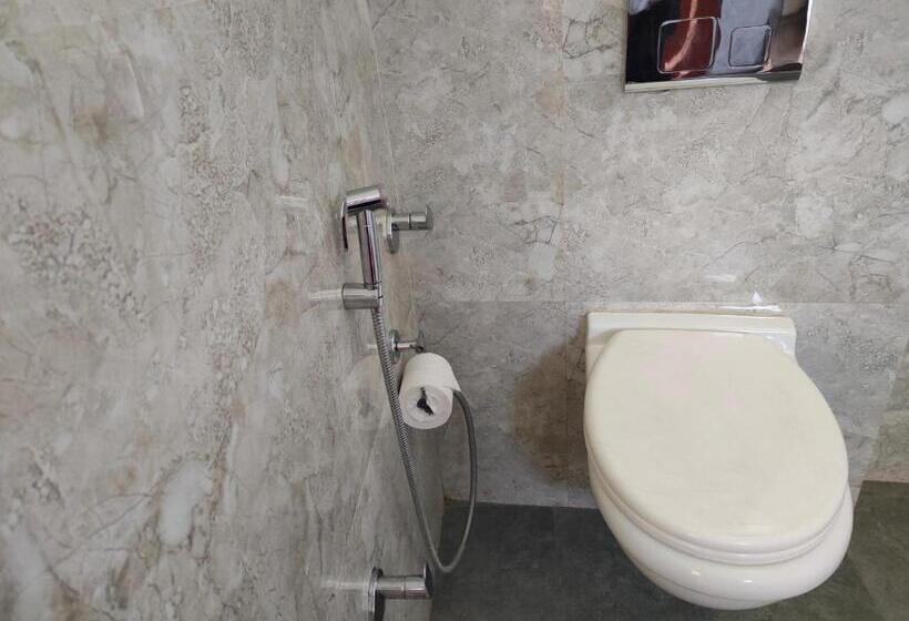 ファミリールーム, Guru Surbhi