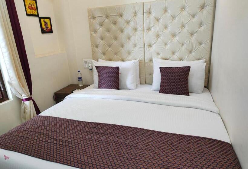 ファミリールーム, Guru Surbhi