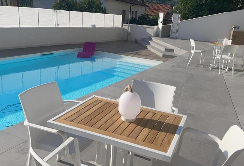 Номер Deluxe, Tropicana Suite   Adults Only