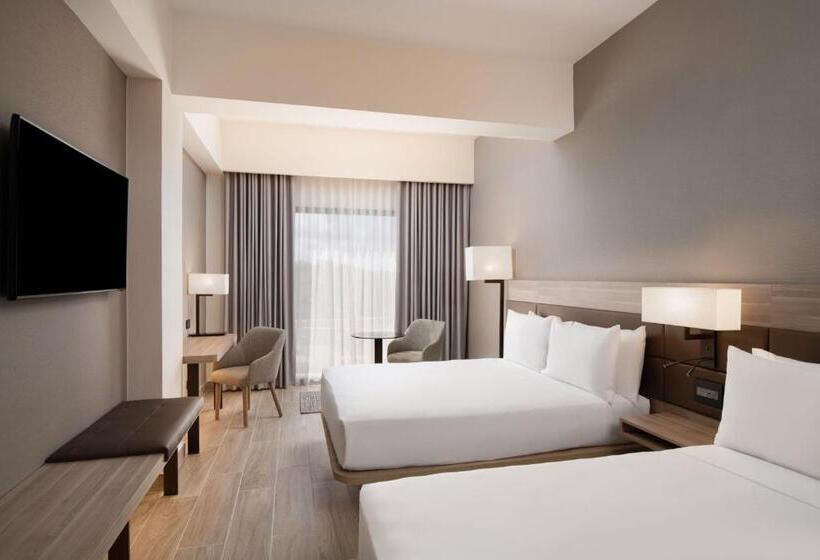 Номер Deluxe Вид на Бассейн, Ac Hotel By Marriott Punta Cana