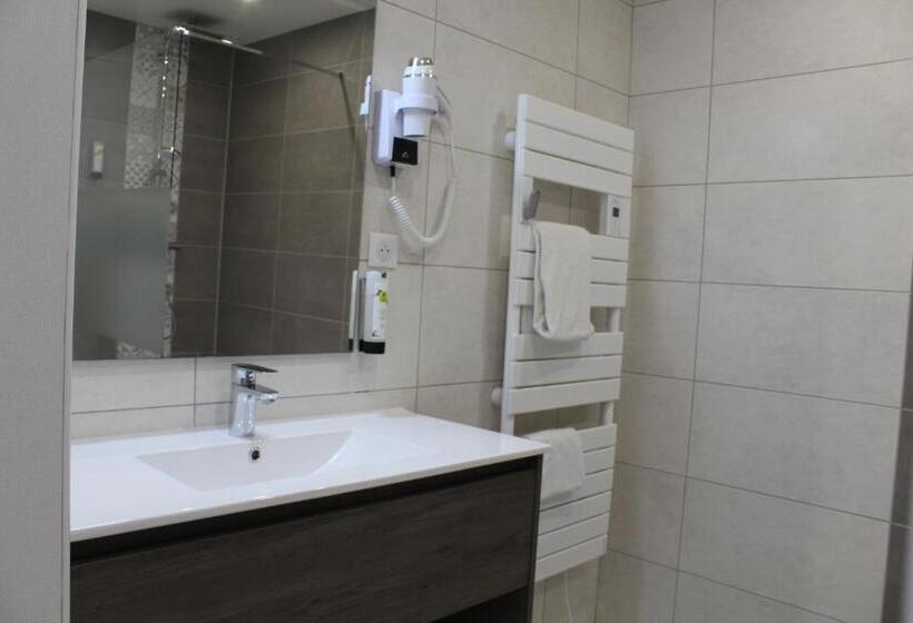 غرفة قياسية مطلّة علي الحديقة, Logis Hôtel Auberge De L Allagnonette