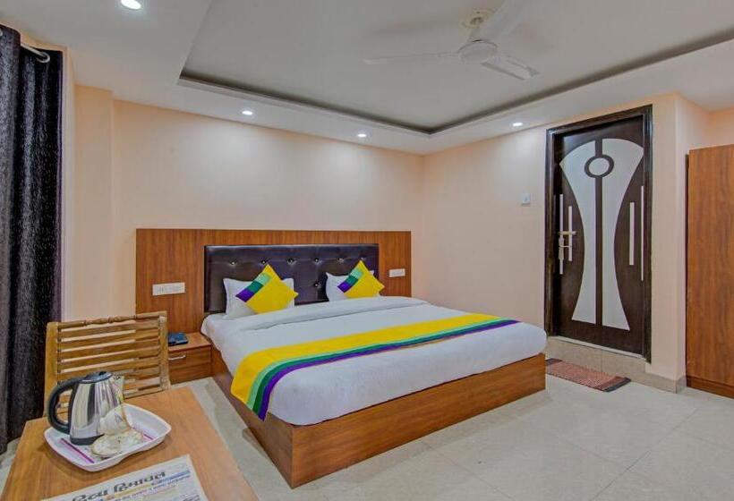 חדר סופריור, Hmvr